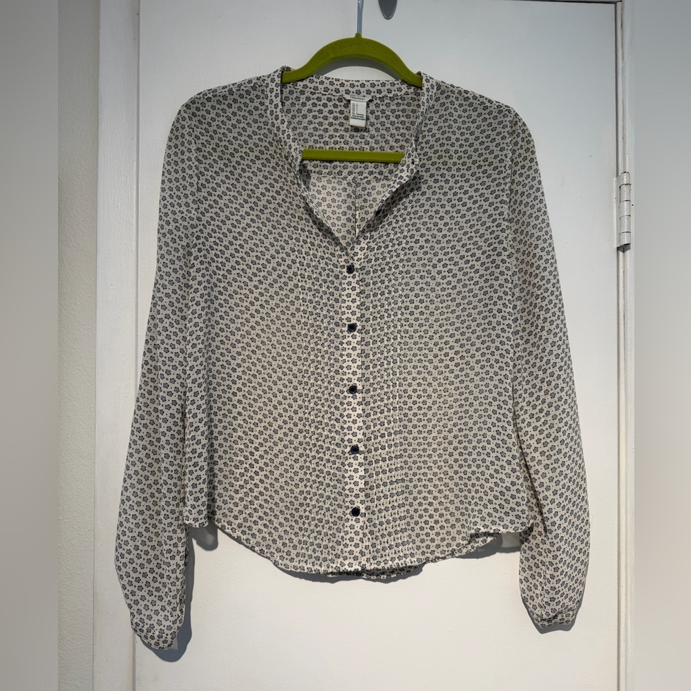 Forever 21 sheer blouse large